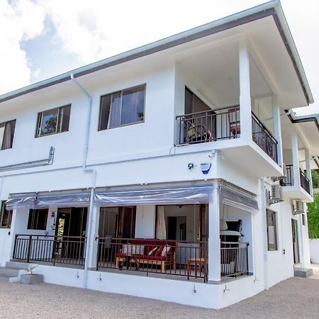 Riverside Mount Simpson - Seychelles Island 보발롱 외부 사진